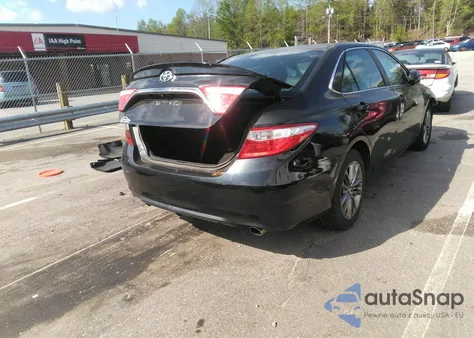 2015 Toyota Camry Se z USA, uszkodzony, nr VIN 4T1BF1FK1FU970894